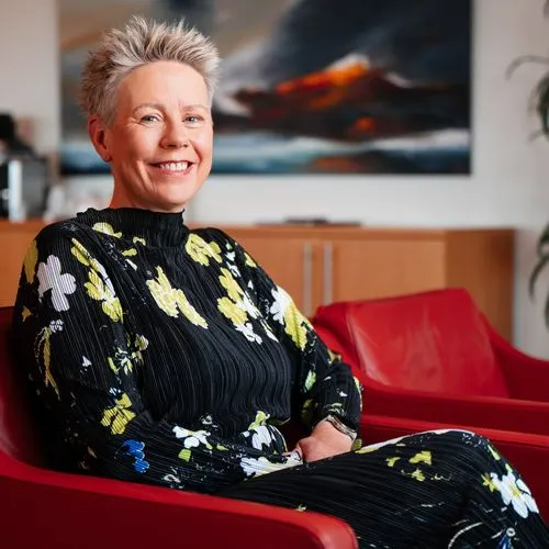 Bjarnheiður Hallsdóttir
